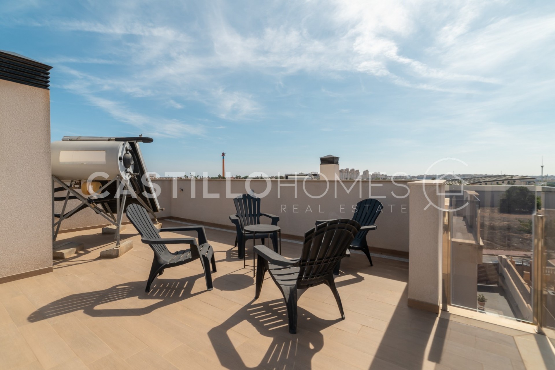 Wiederverkauf - Villa -
Torrevieja - Aguas nuevas 1