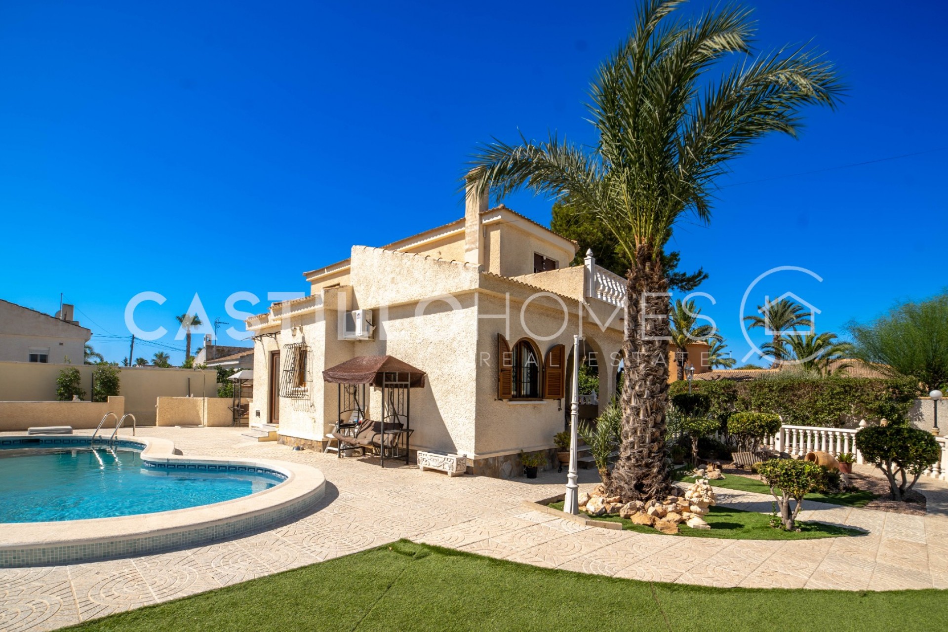 Wiederverkauf - Villa -
Torrevieja - El chaparral