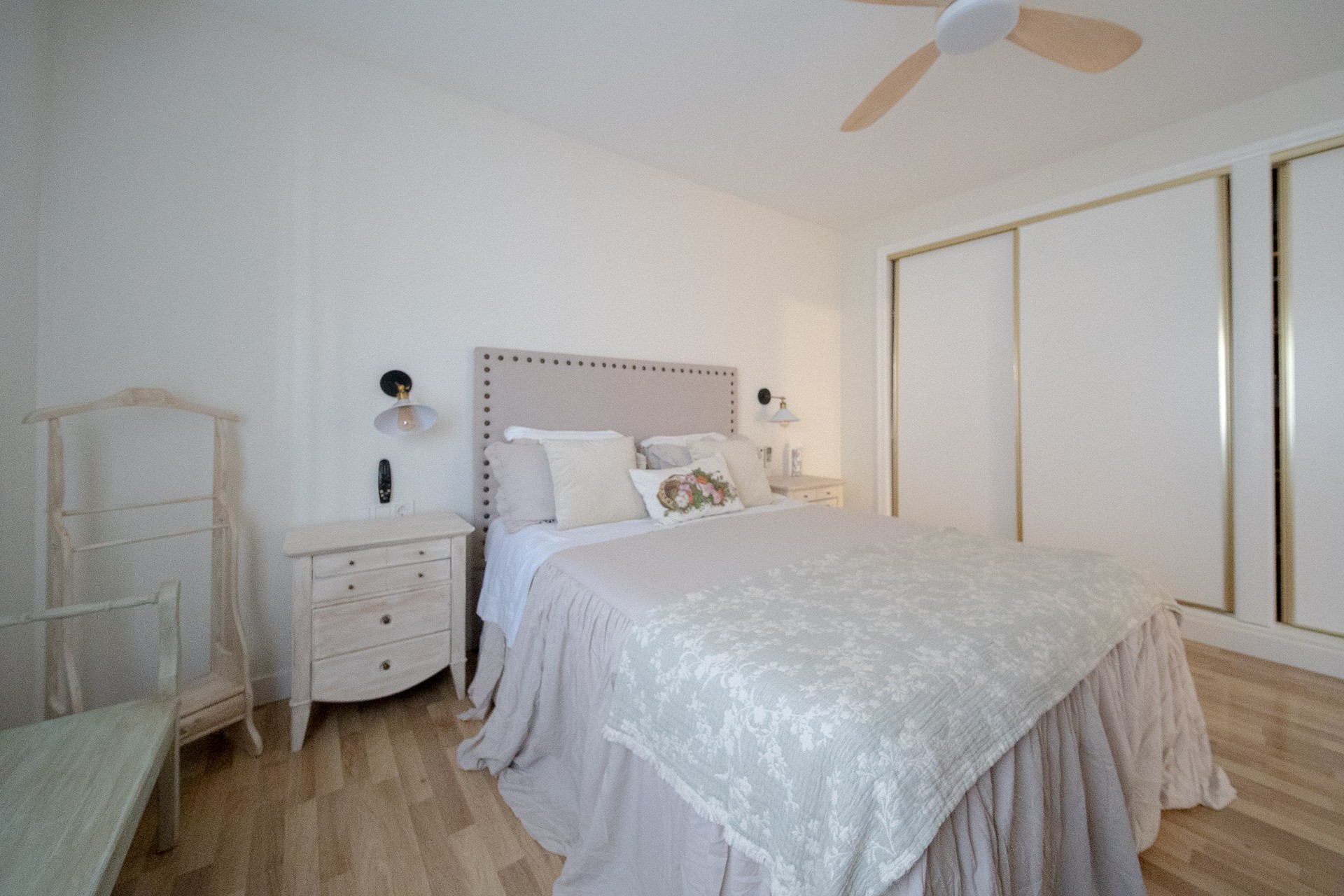 Wiederverkauf - Villa -
Torrevieja - Los balcones