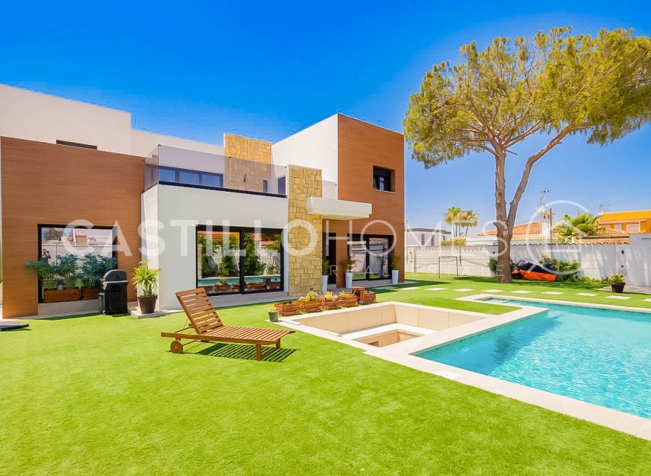 Wiederverkauf - Villa -
Torrevieja - Torreta florida