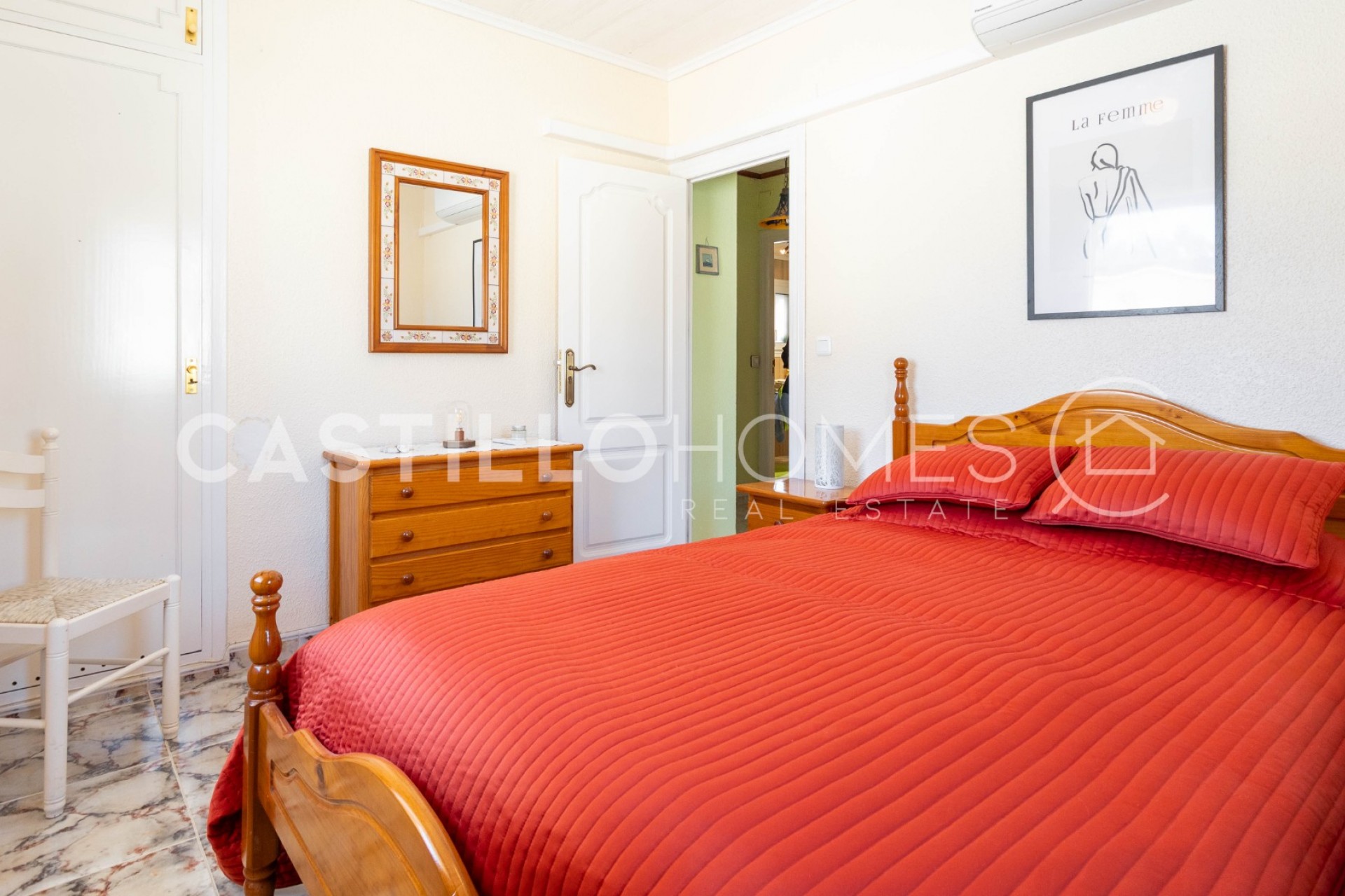 Wiederverkauf - Villa -
Torrevieja - Torreta florida