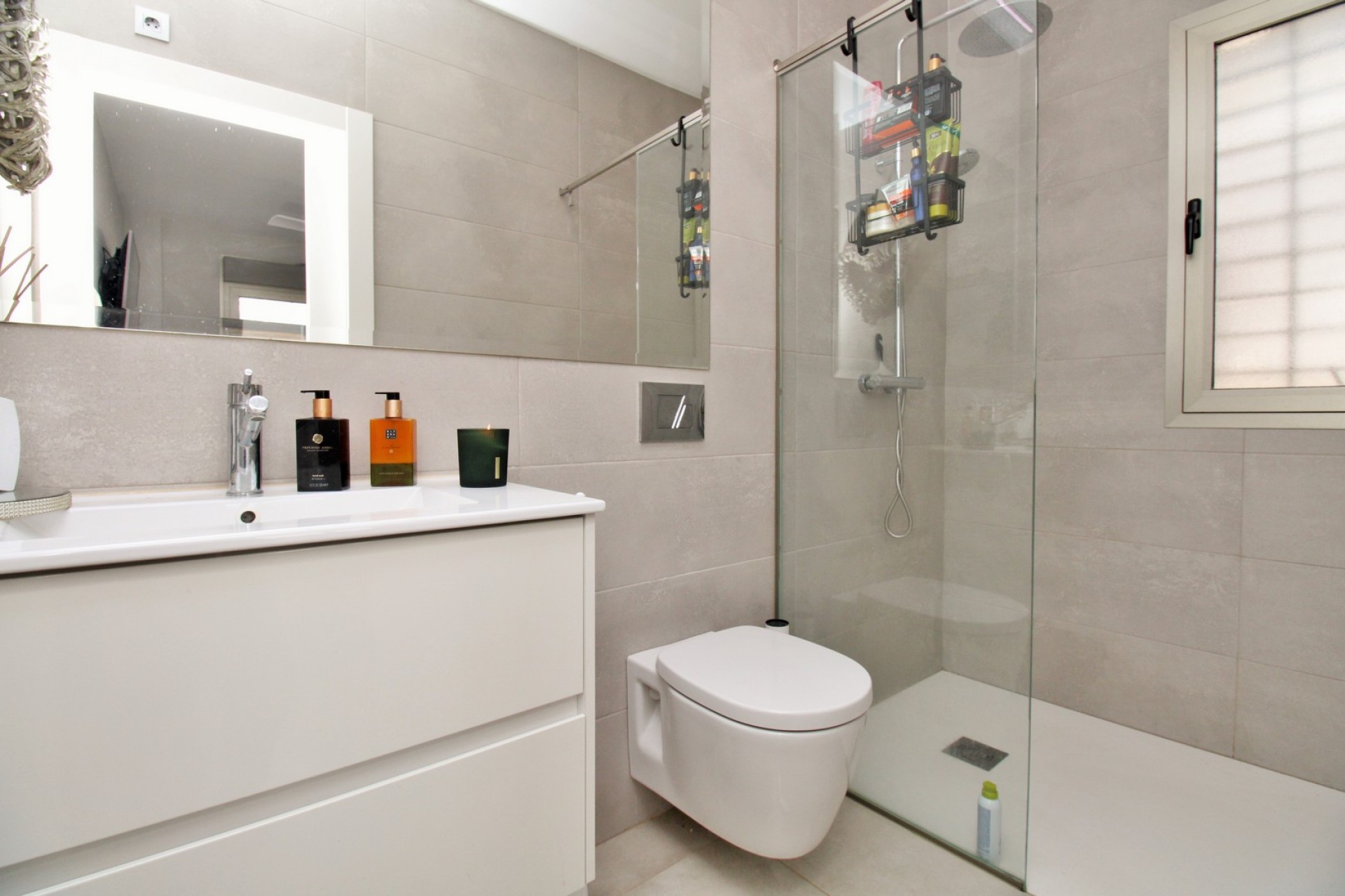 Wiederverkauf - Villa -
Villamartin