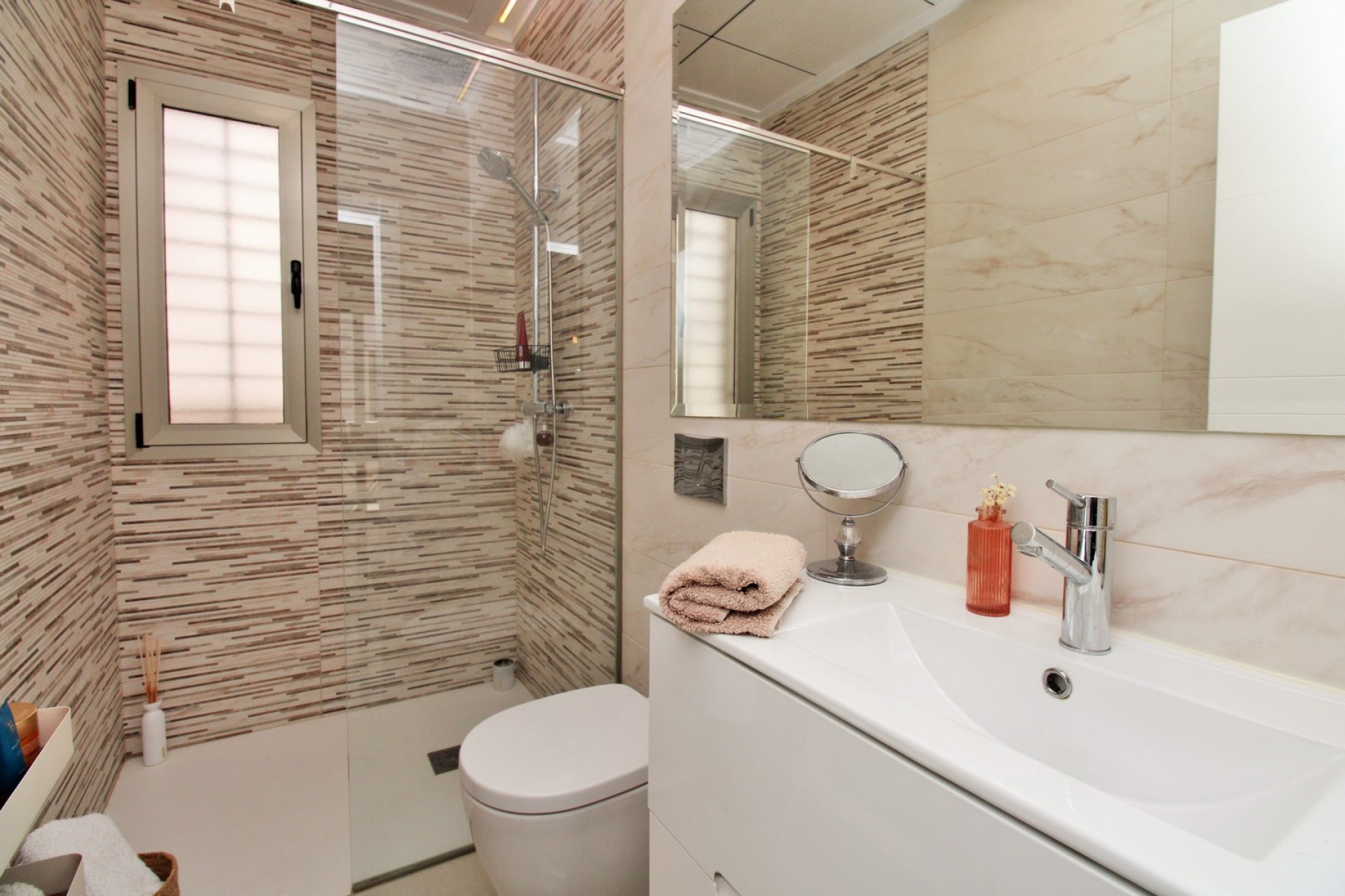 Wiederverkauf - Villa -
Villamartin