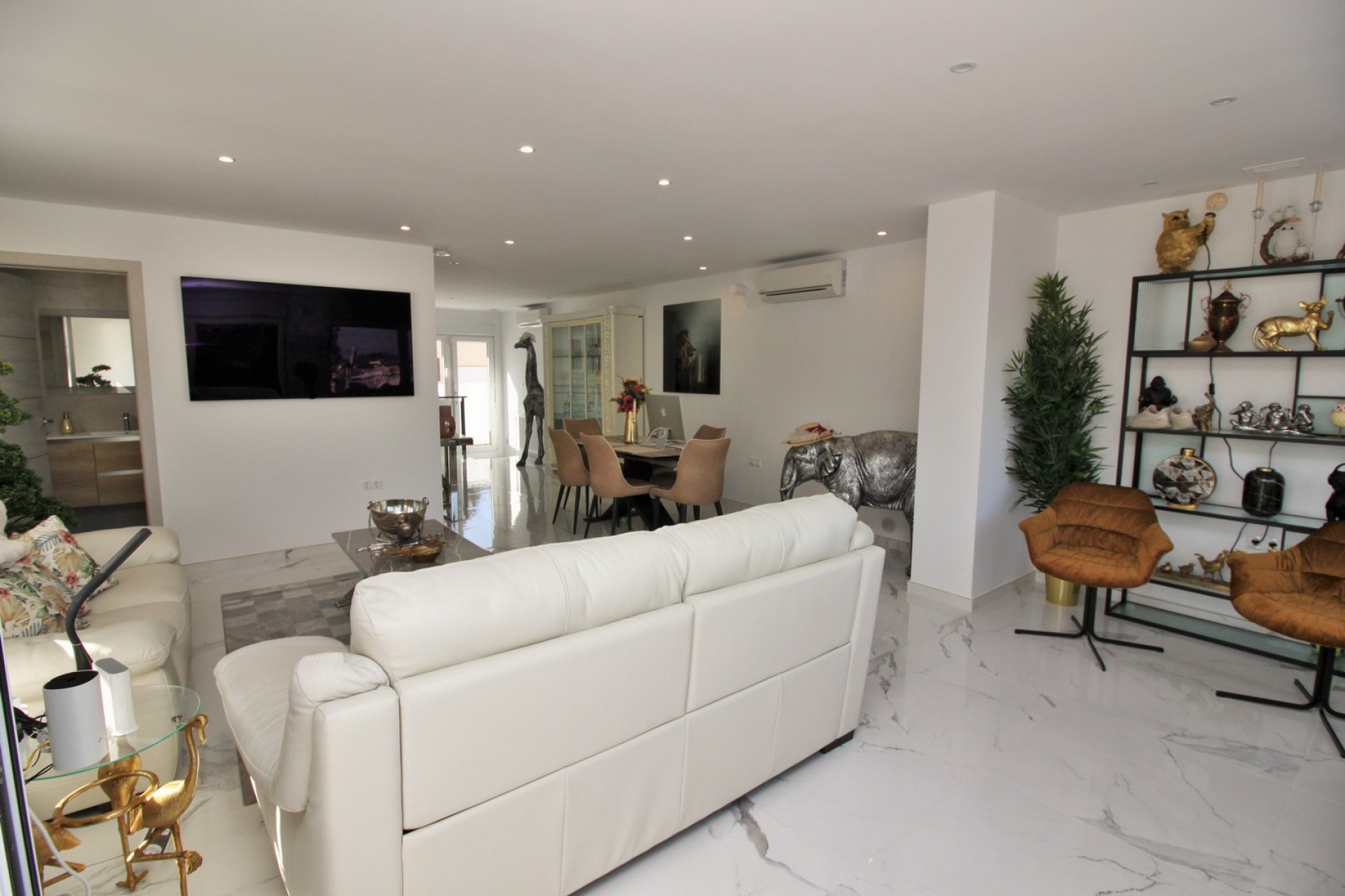 Wiederverkauf - Villa -
Villamartin