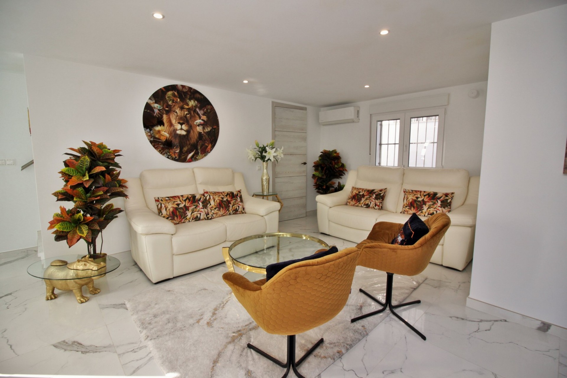 Wiederverkauf - Villa -
Villamartin