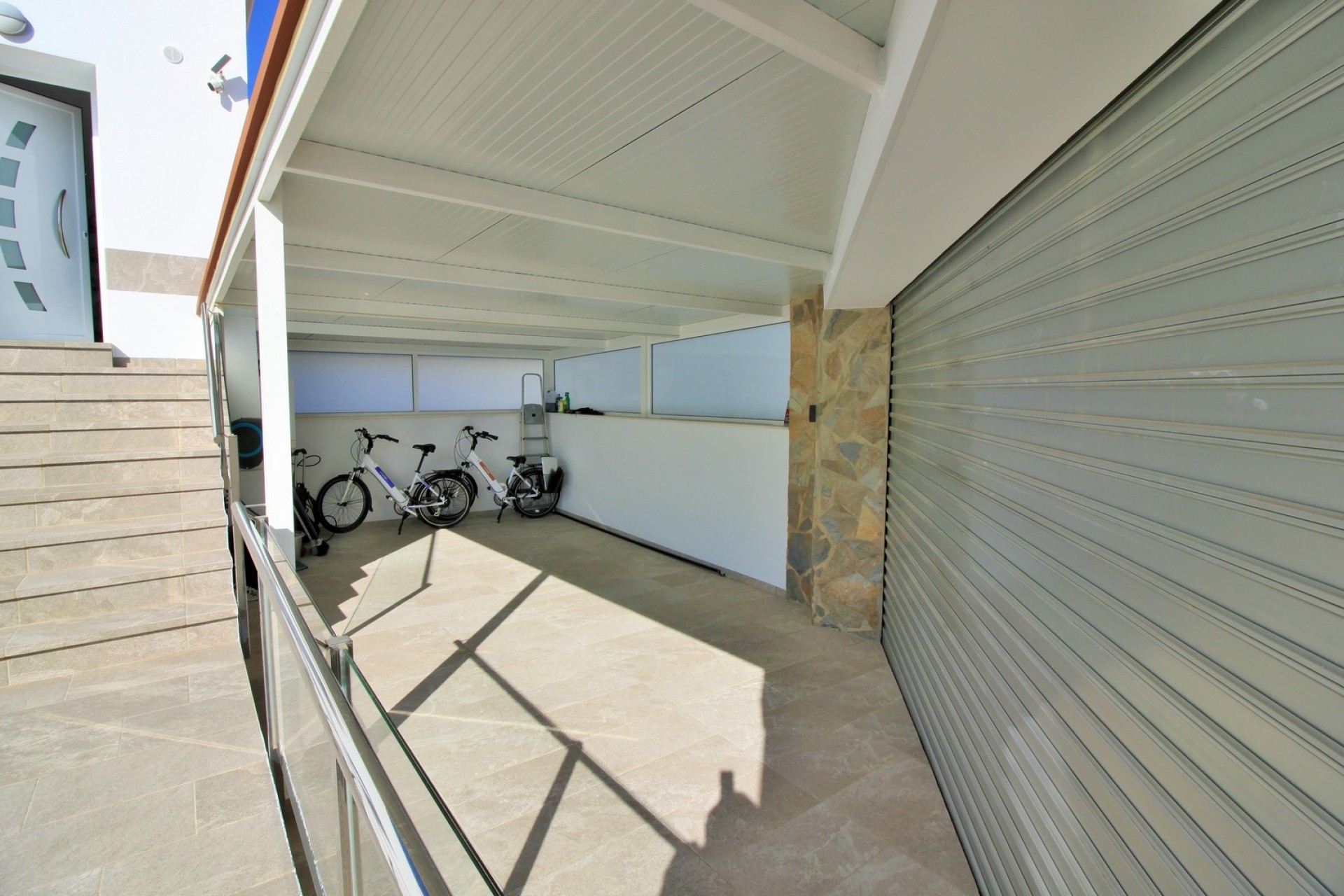 Wiederverkauf - Villa -
Villamartin