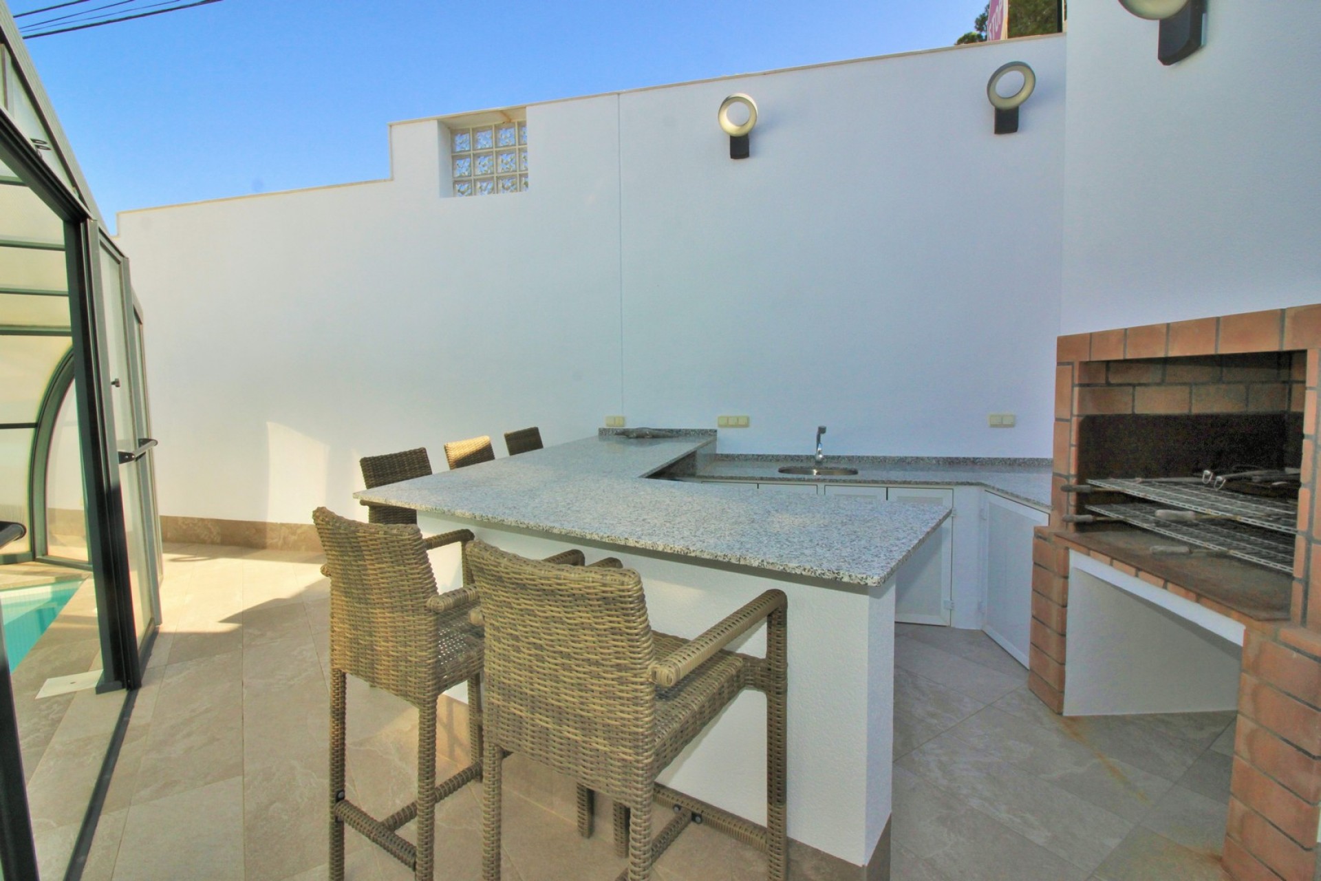 Wiederverkauf - Villa -
Villamartin