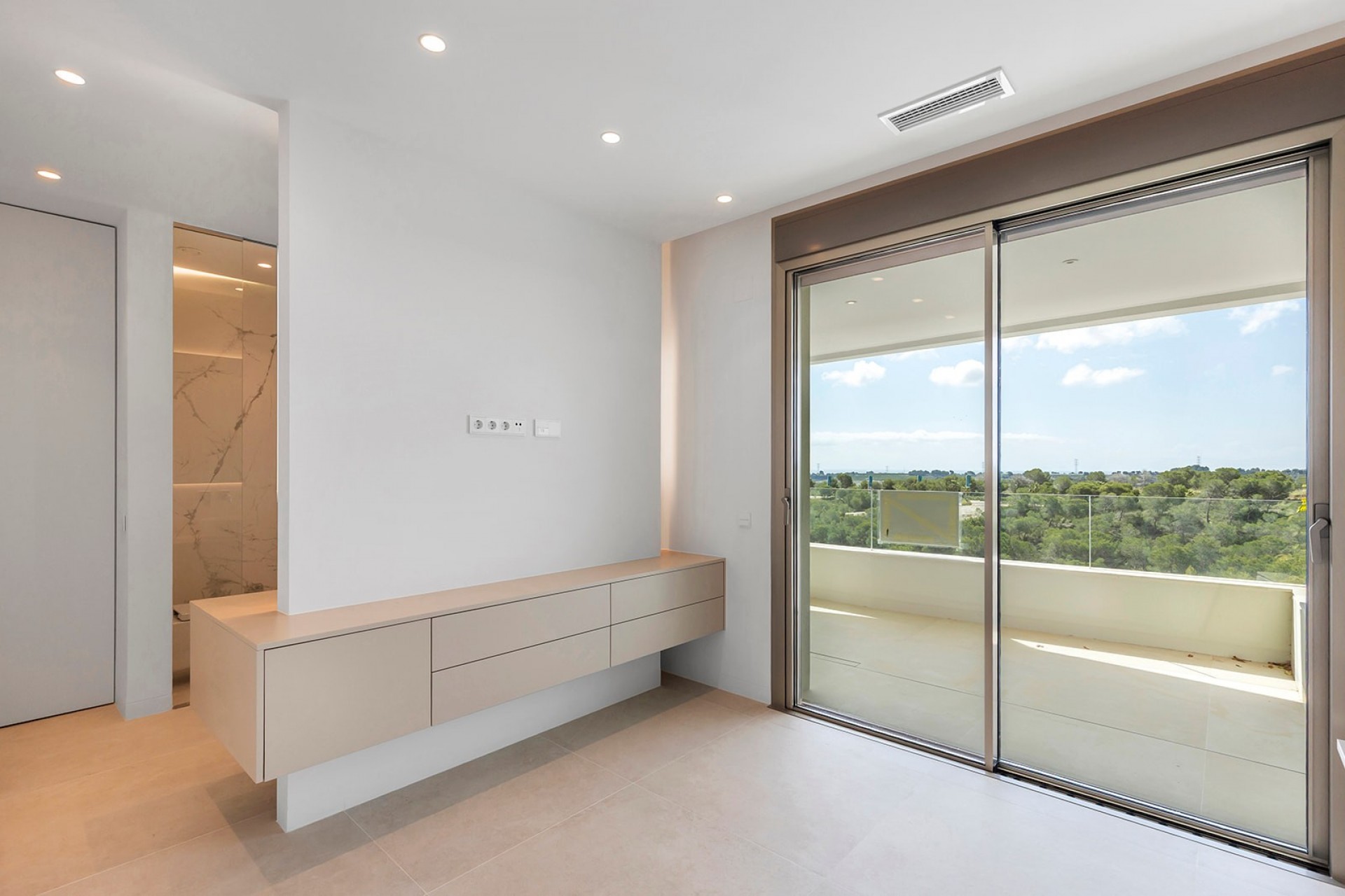 Wiederverkauf - Wohnung -
Las Colinas Golf Resort - Las Colinas golf