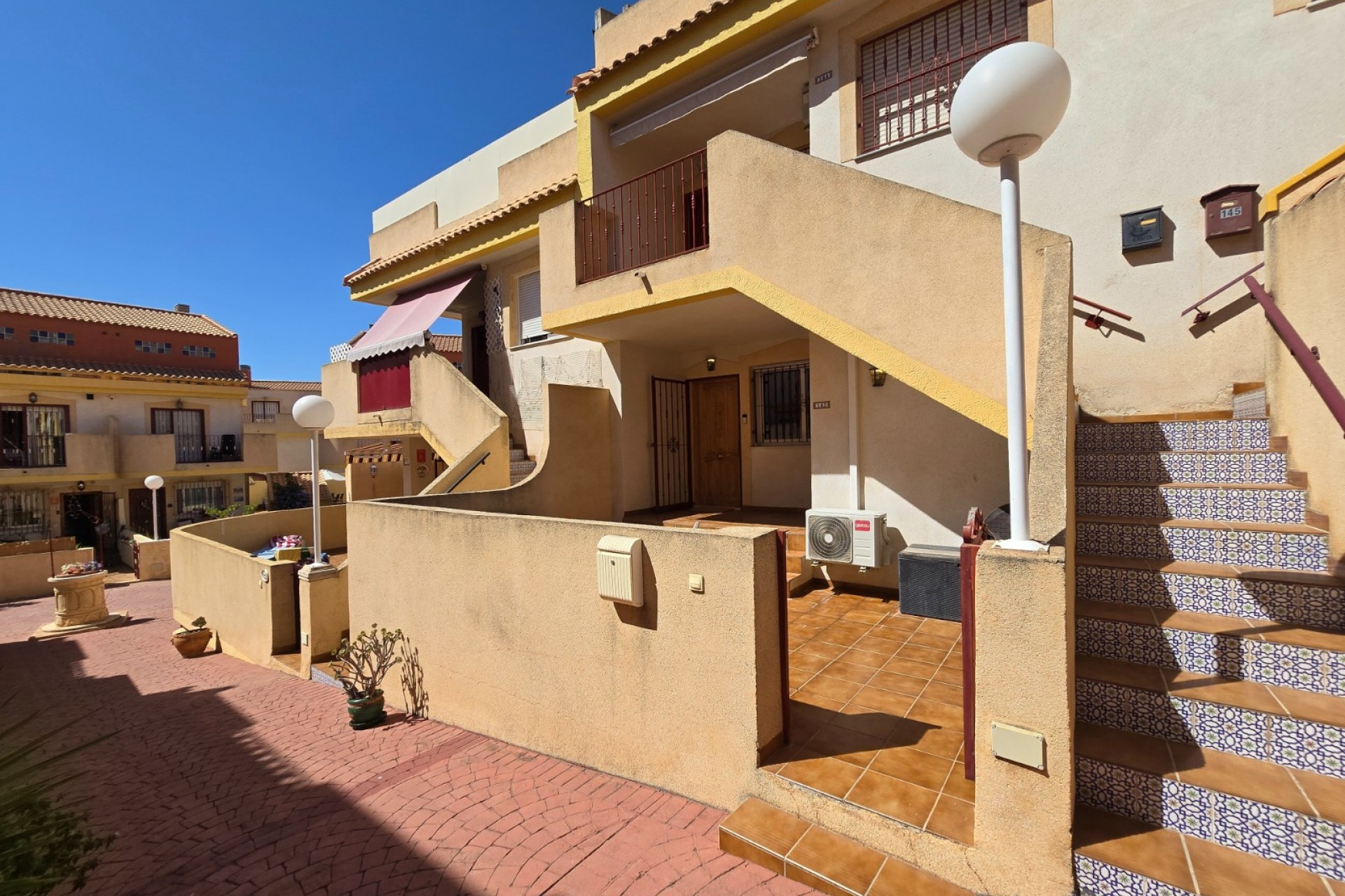 Wiederverkauf - Wohnung -
Orihuela Costa - La Zenia